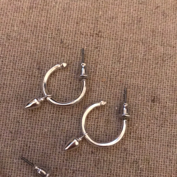Silver hoop earrings - Picture 2 of 3
